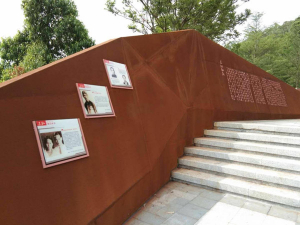 阿克塞耐候钢挡土墙